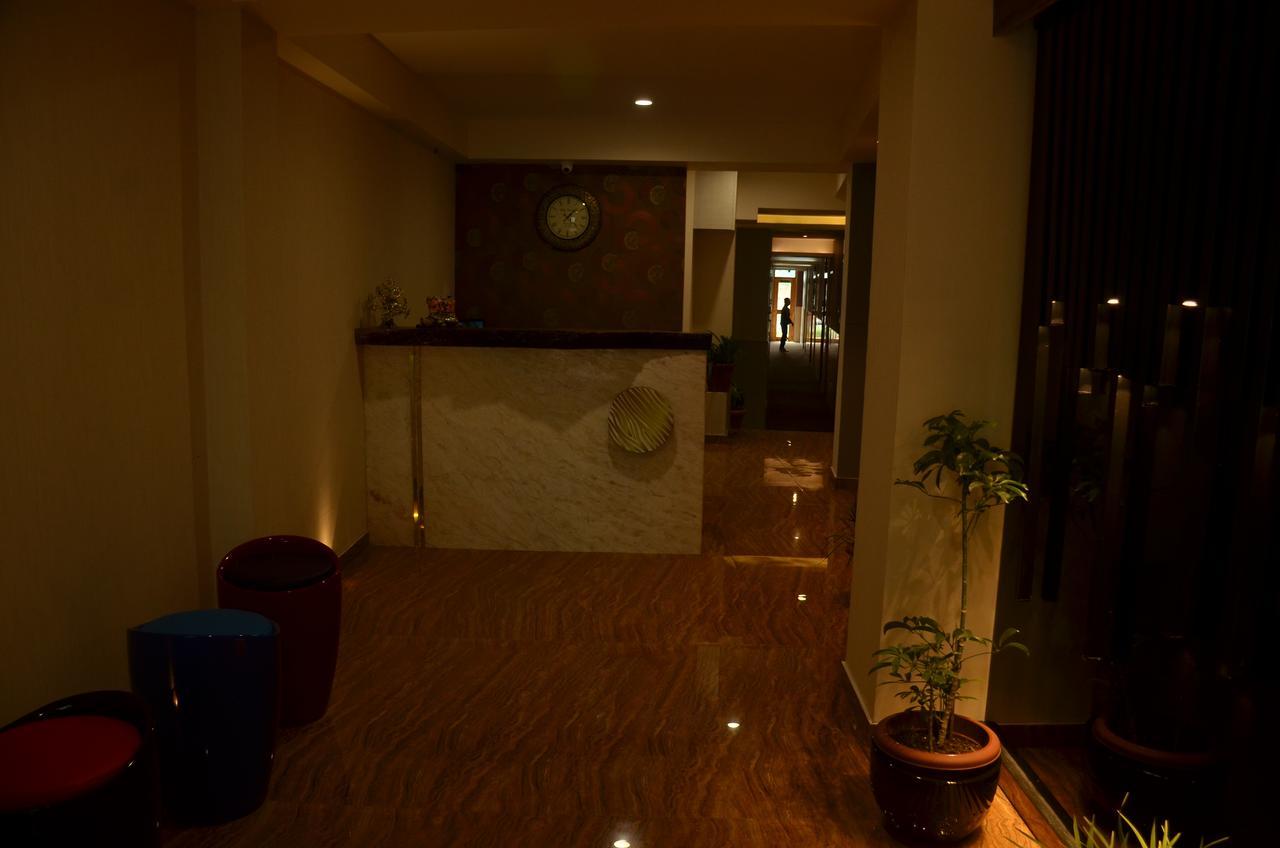 Hotel Aura Shillong Exterior foto